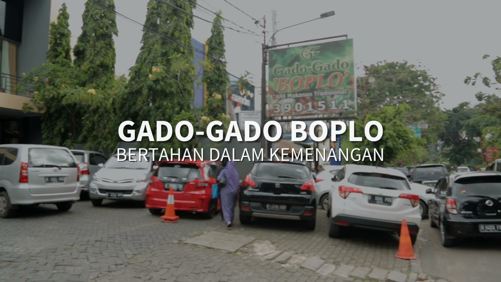 Gado-Gado Boplo-Bertahan Dalam Kemenangan