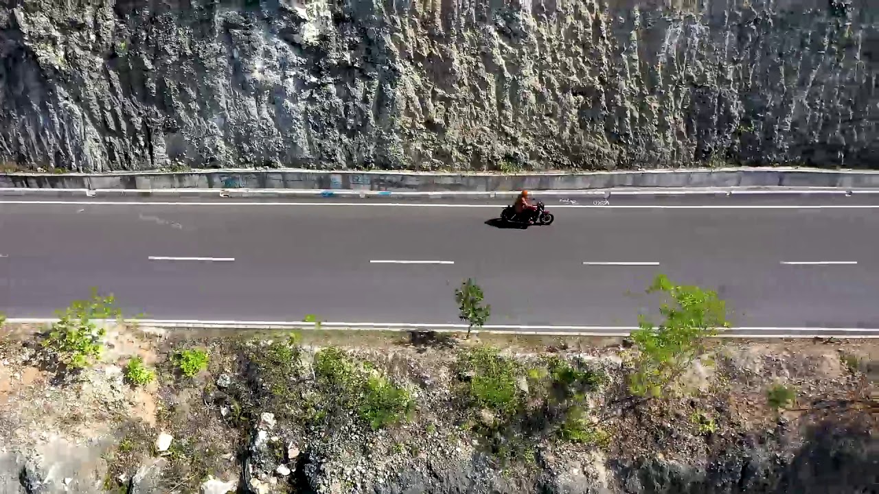 Dibalik Citra Kemewahan – Adelle Jewellery