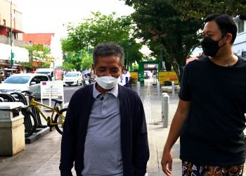 Memberi Makna, Menebar Warna