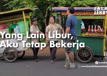 Yang Lain Libur, Aku Tetap Bekerja